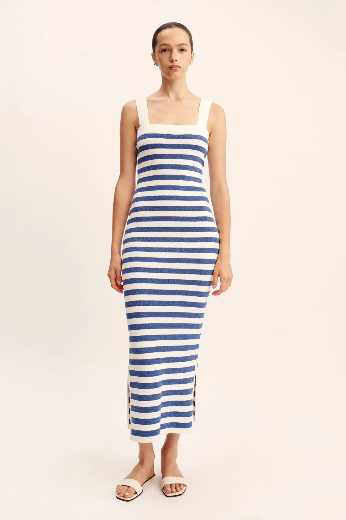 ARI DRESS