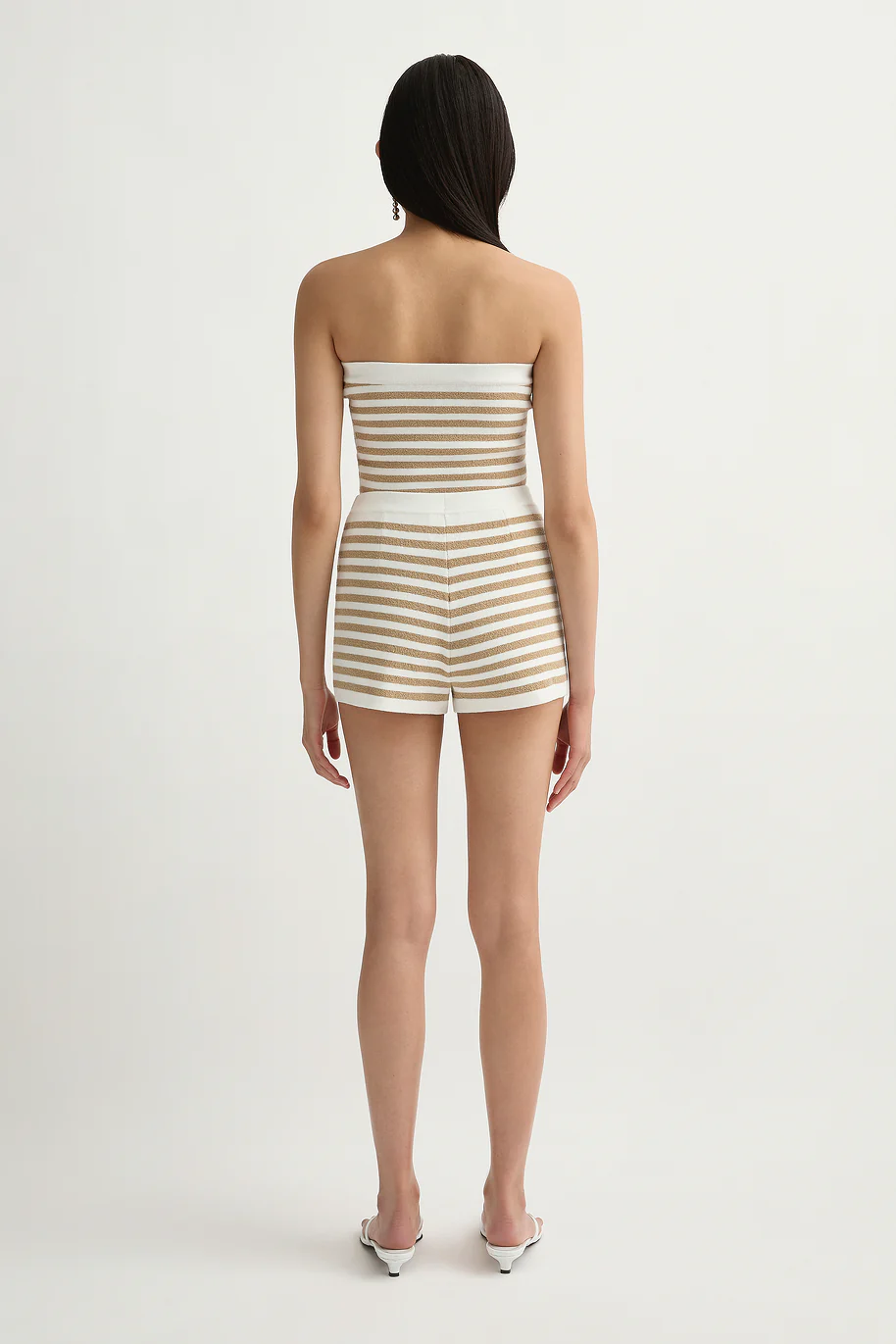 ARI SHORT - Image 4