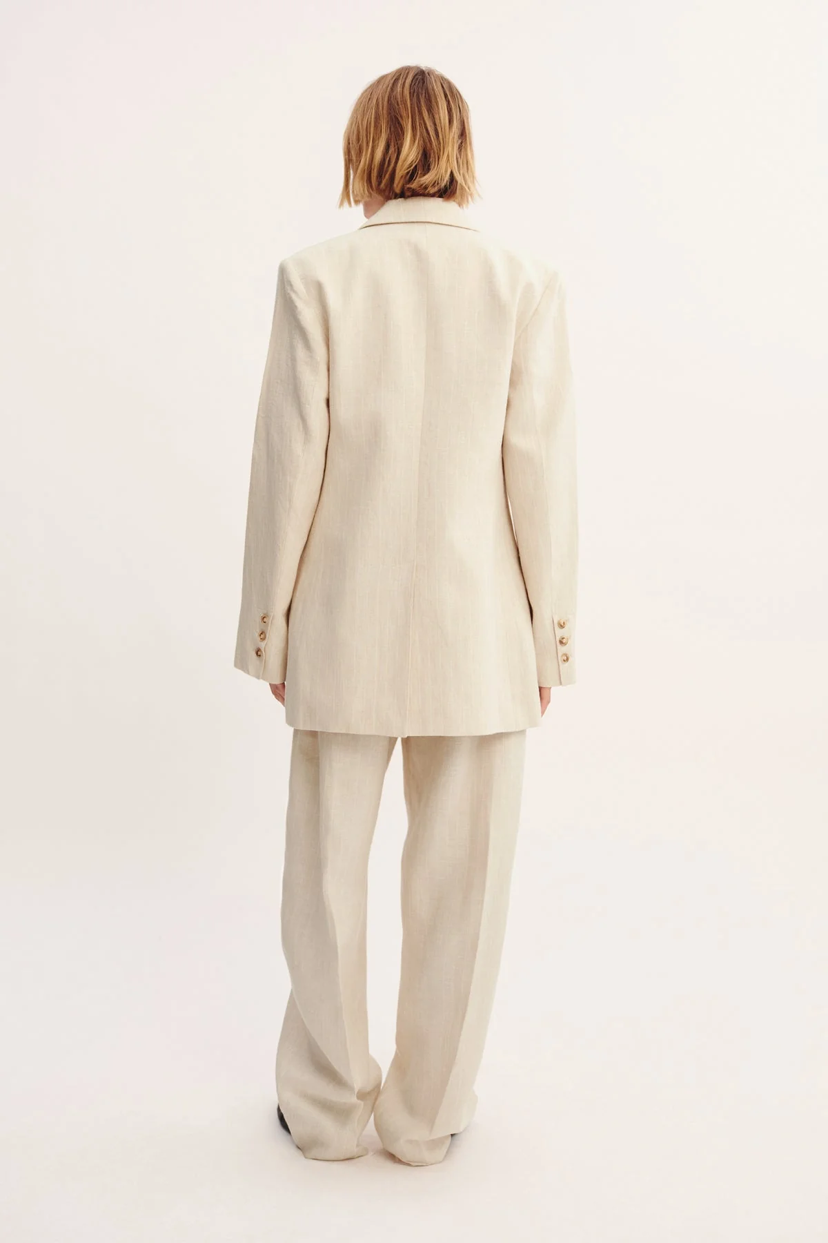 LEON BLAZER - Image 3