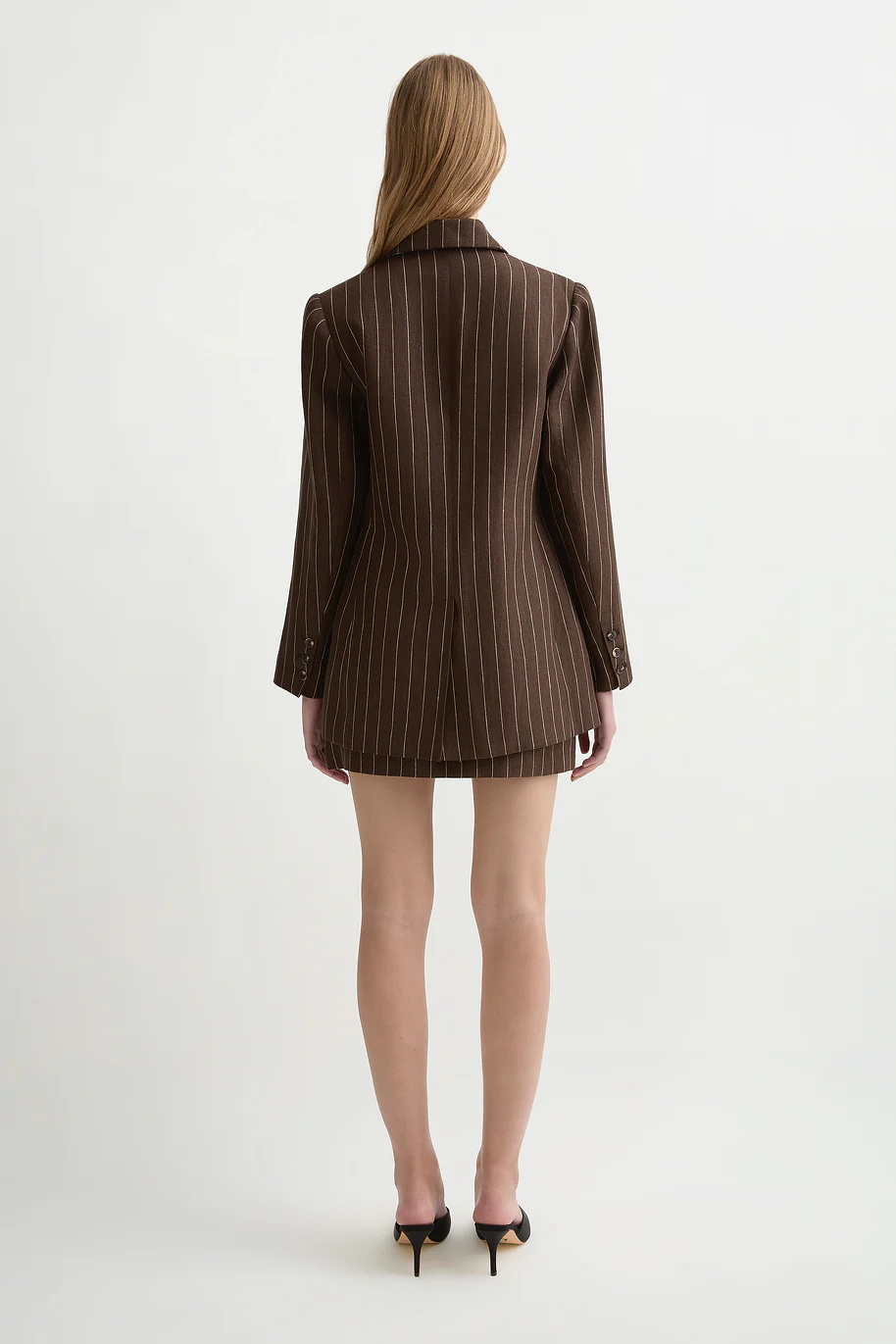 LEON BLAZER - Image 4