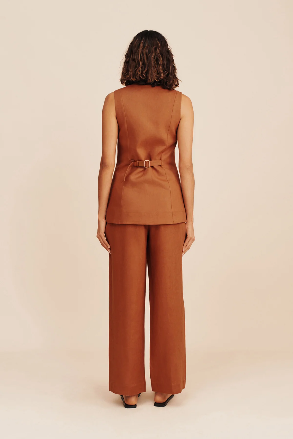 LORENZO HIGH NECK VEST - Image 5