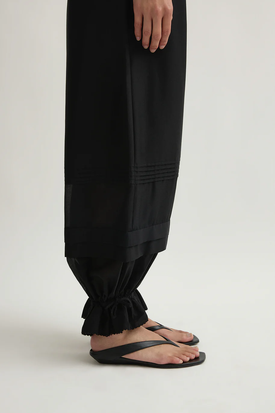 PEARL PANTS - Image 3