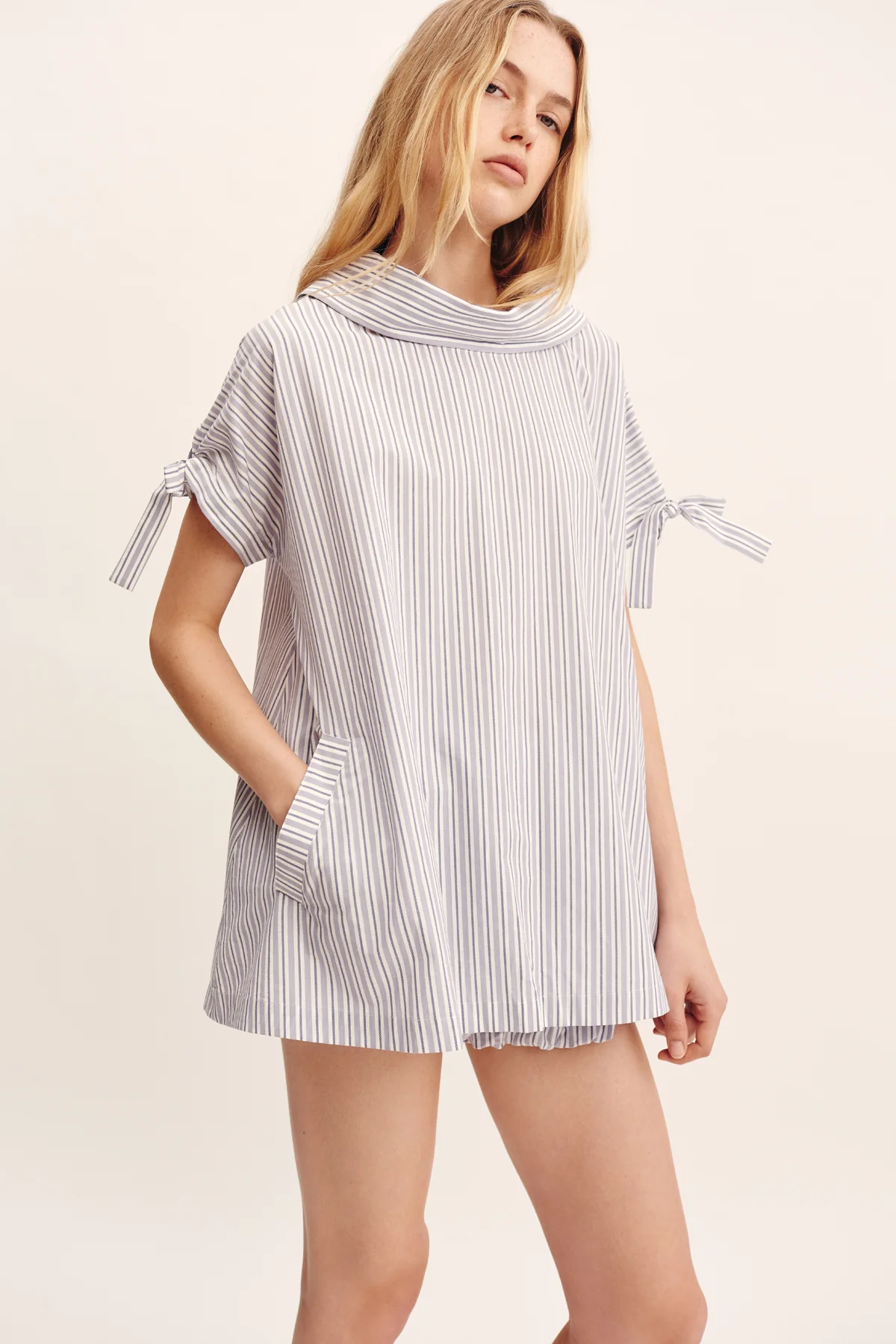 SUTTON TOP