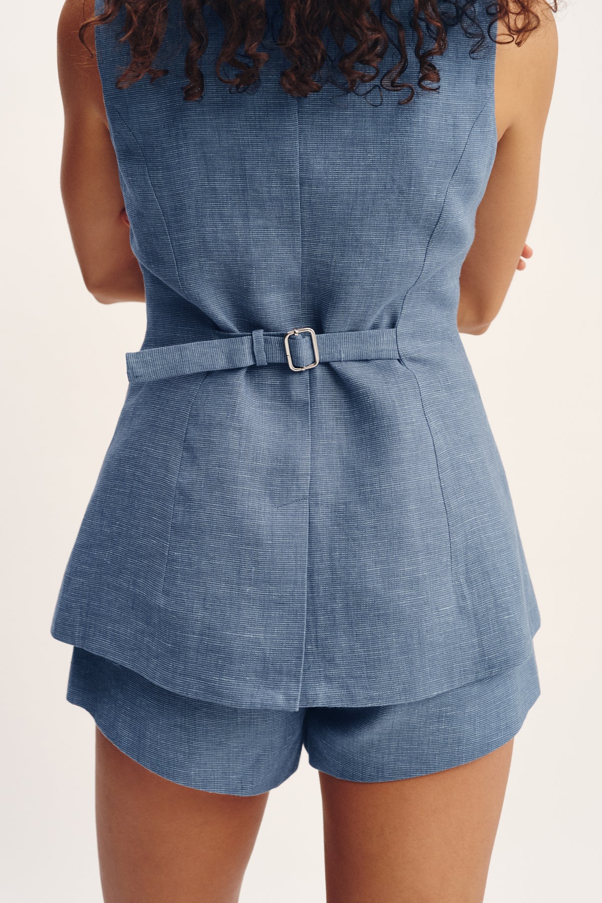 THEA VEST - Image 3