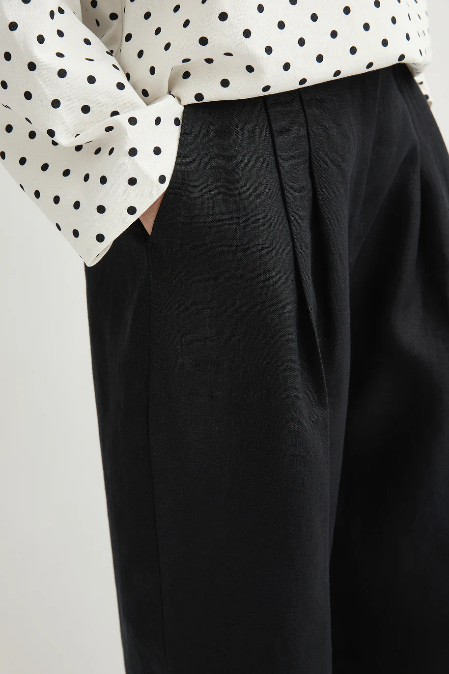 WYATT TROUSER - Image 2